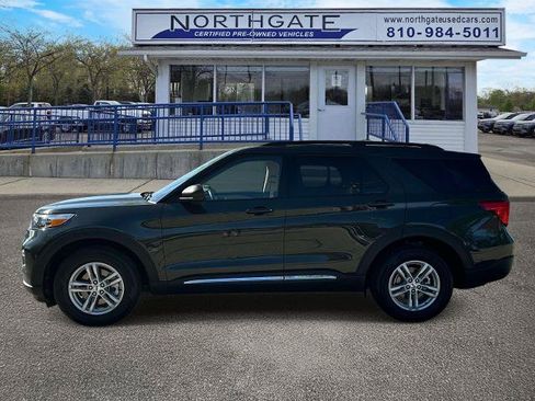Certified 2024 Ford Explorer XLT w/ Equipment Group 202A AWD/4WD image 4