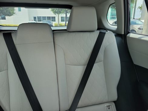 Used 2026 Toyota Corolla Cross L FWD image 22