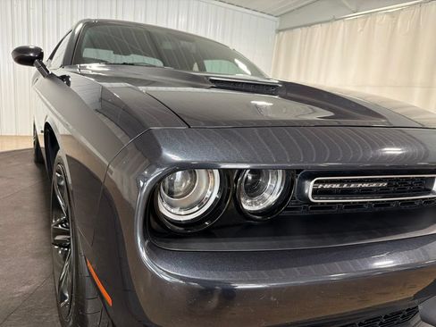 Used 2017 Dodge Challenger R/T RWD image 13