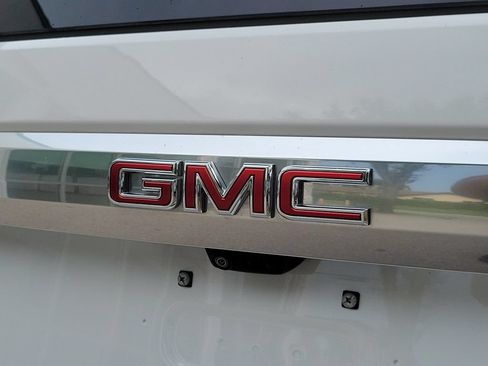 Certified 2024 GMC Yukon XL Denali w/ Denali Reserve Package AWD/4WD image 28