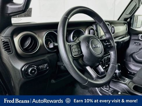 Used 2018 Jeep Wrangler Unlimited Sport S AWD/4WD image 12