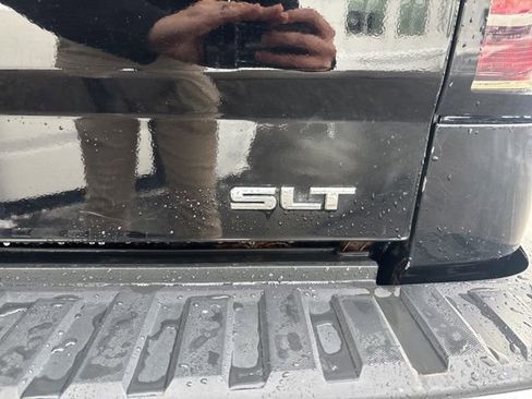 Certified 2018 GMC Sierra 1500 SLT image 12