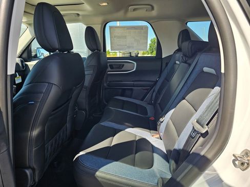 New 2025 Ford Bronco Sport Outer Banks w/ Outer Banks Tech Package+ image 11