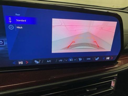 New 2026 Chevrolet Traverse Z71 image 12