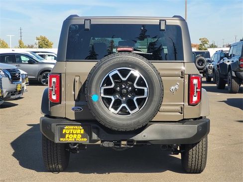 New 2025 Ford Bronco Outer Banks image 5