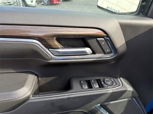 Used 2024 Chevrolet Silverado 1500 LT Trail Boss w/ Protection Package image 15