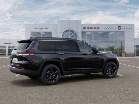 New 2026 Jeep Grand Cherokee L Limited w/ Limited Altitude Package RWD image 4
