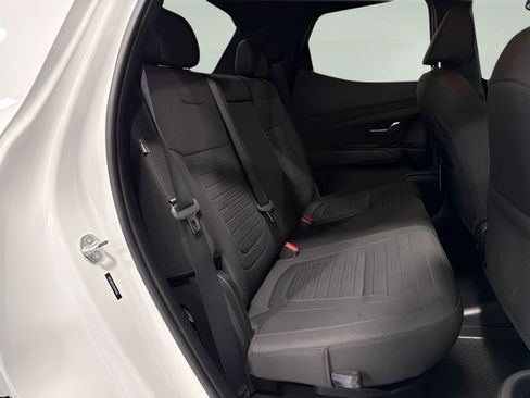 Used 2024 Hyundai Santa Cruz SEL FWD image 28