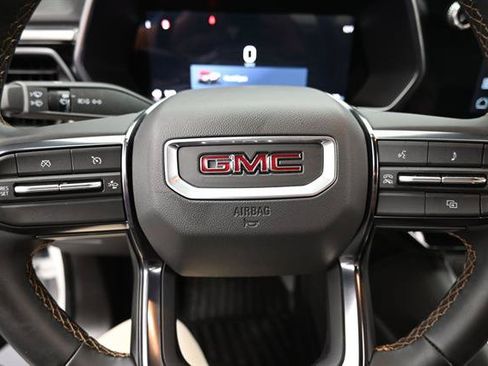 Used 2026 GMC Canyon AT4 AWD/4WD image 9