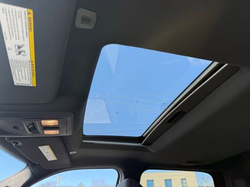 Used 2024 RAM 1500 Classic Warlock w/ Electronics Group image 18