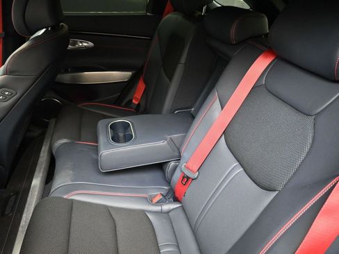 Used 2025 Genesis GV70 2.5T w/ Sport Prestige Package image 20