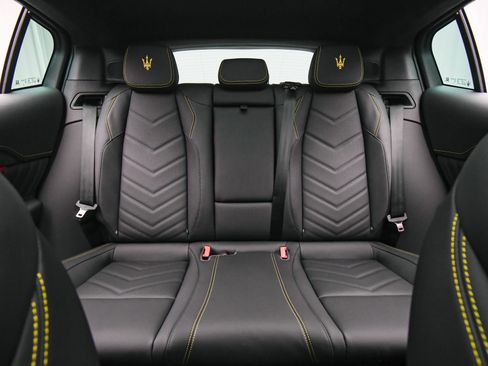 New 2025 Maserati Grecale GT AWD/4WD image 17