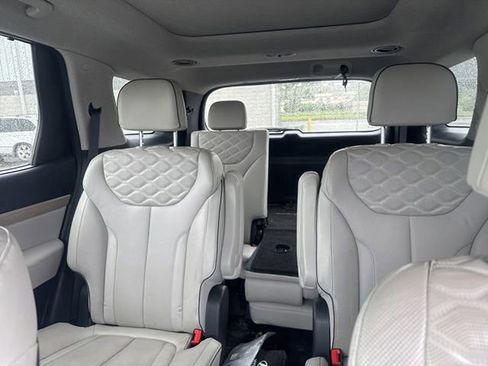 Used 2022 Hyundai Palisade Limited w/ Cargo Package AWD/4WD image 22