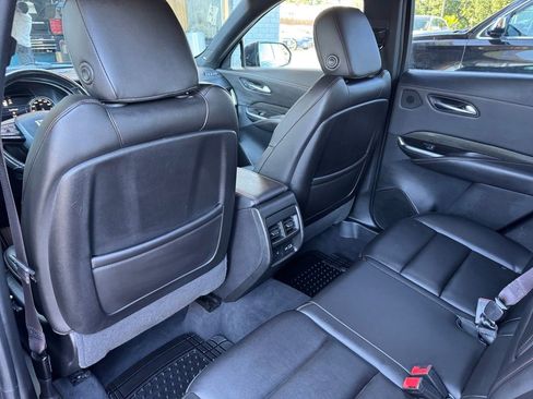 Used 2019 Cadillac XT4 Sport w/ Cold Weather Package AWD/4WD image 15