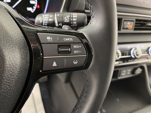 Used 2025 Honda Pilot Touring image 18