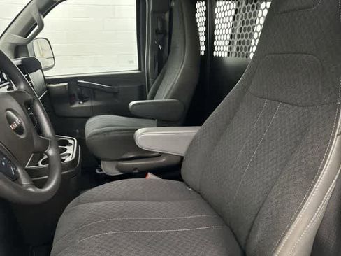 Used 2024 GMC Savana 2500 w/ Driver Convenience Package RWD image 10