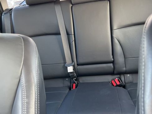 Used 2018 Subaru Outback 2.5i Limited image 5