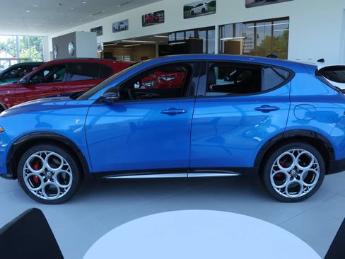 New 2024 Alfa Romeo Tonale Ti AWD/4WD image 3