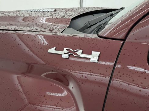 Used 2016 GMC Sierra 3500 SLT w/ Driver Alert Package image 12