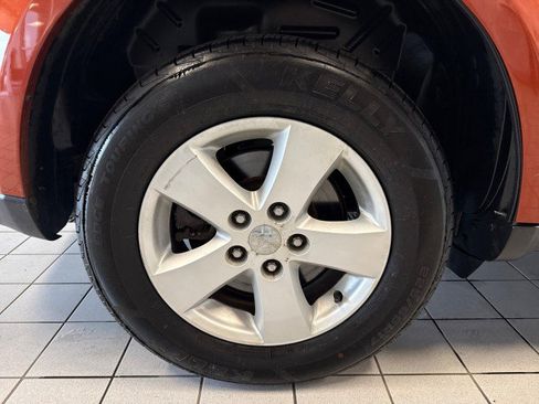 Used 2012 Dodge Journey SXT w/ Flexible Seating Group FWD image 10