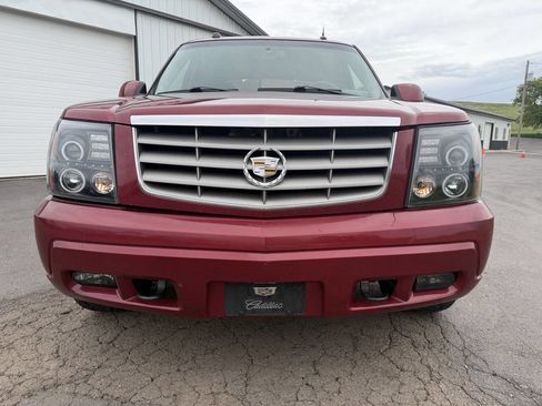 Used 2004 Cadillac Escalade EXT AWD/4WD image 13