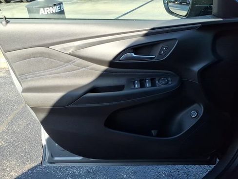 New 2026 Buick Envista Sport Touring w/ Convenience I Package FWD image 26