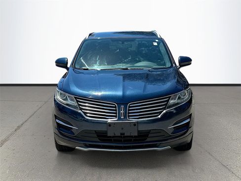 Used 2017 Lincoln MKC Premiere image 2