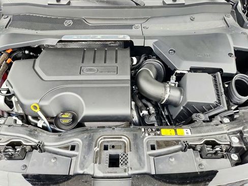 Used 2025 Land Rover Discovery Sport S image 33