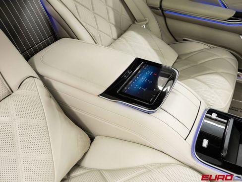 Used 2023 Mercedes-Benz Maybach S 680 4MATIC image 39