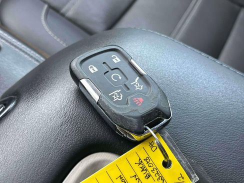 Used 2019 GMC Yukon Denali w/ Denali Ultimate Package AWD/4WD image 42