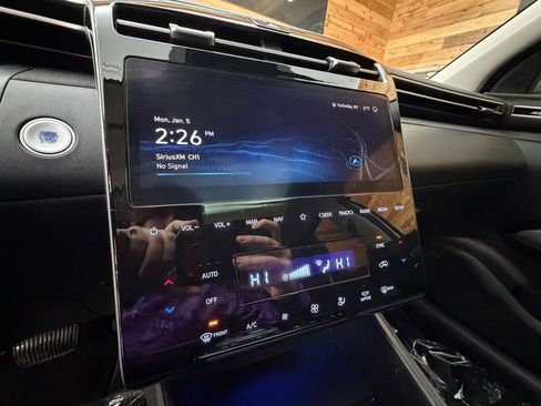 Certified 2024 Hyundai Tucson Limited image 15