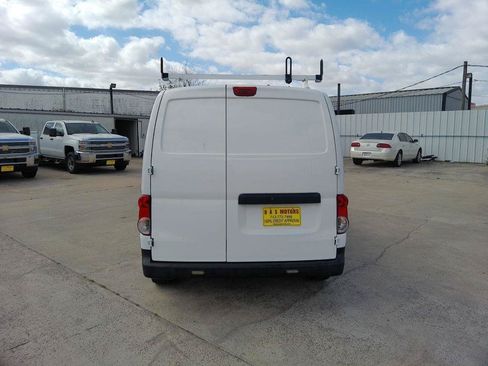 Used 2014 Nissan NV200 S w/ Cruise Control Package FWD image 5