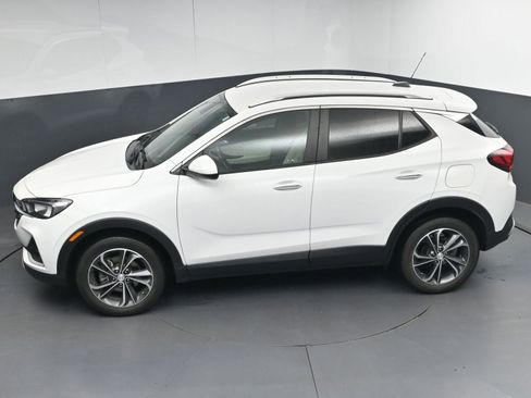 Used 2023 Buick Encore GX Select FWD image 36
