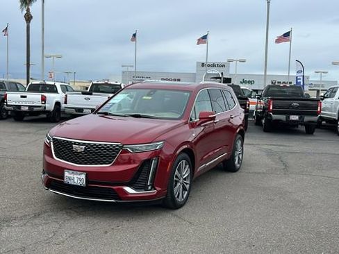 Used 2020 Cadillac XT6 Premium Luxury w/ Platinum Package image 8