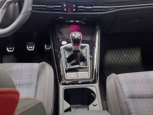 Used 2024 Volkswagen GTI S image 39