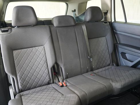 Used 2021 Volkswagen Atlas S FWD image 34