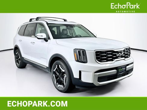 Used 2025 Kia Telluride S AWD/4WD image 1