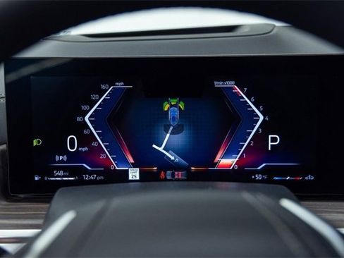 Certified 2025 BMW X5 xDrive40i w/ Premium Package image 2