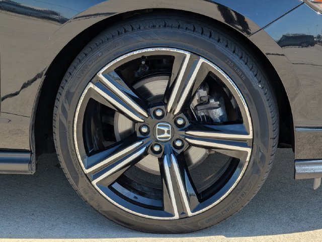 Used 2023 Honda Accord Sport image 8