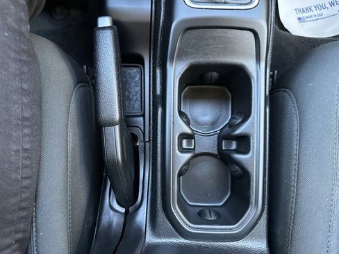 Used 2021 Jeep Wrangler Unlimited Sport image 31