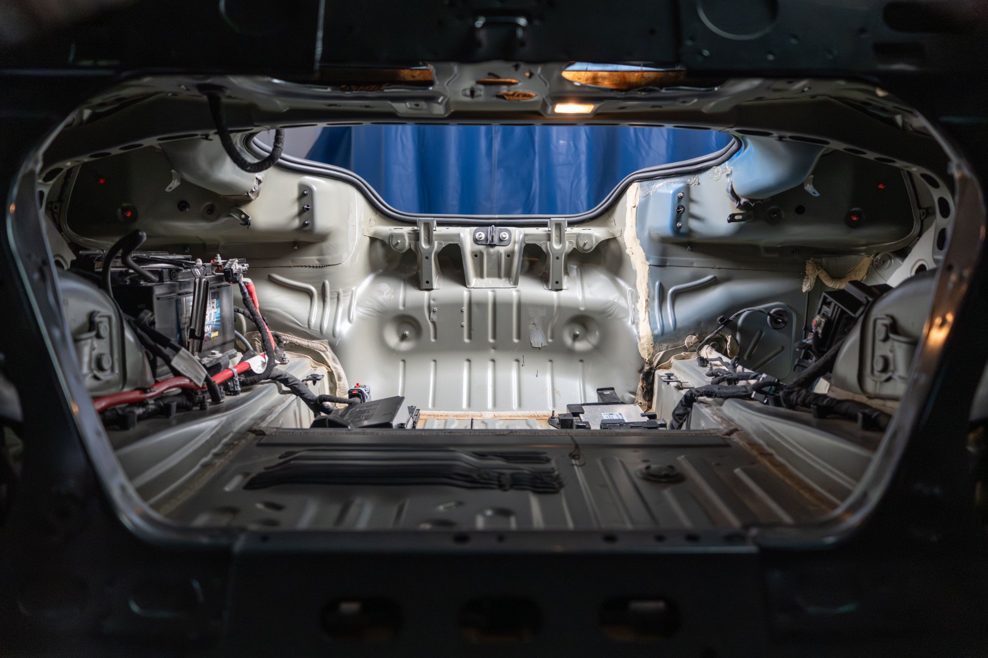 Used 2018 Chevrolet Camaro SS RWD image 21