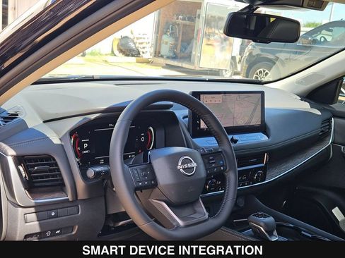 New 2026 Nissan Rogue Platinum AWD/4WD image 13