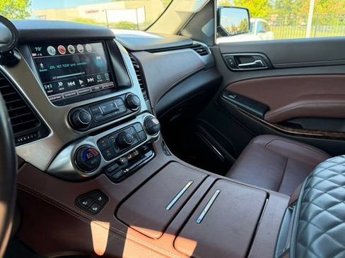 Used 2020 Chevrolet Tahoe Premier AWD/4WD image 18