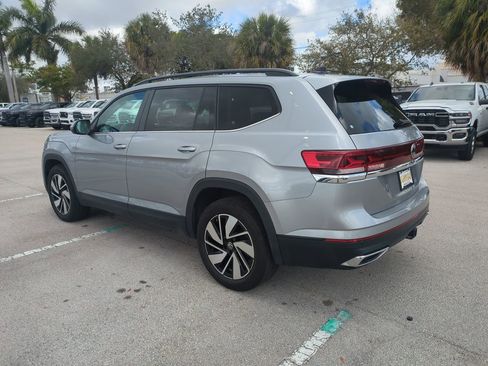 Used 2024 Volkswagen Atlas SE image 8