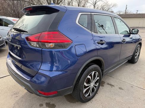 Used 2017 Nissan Rogue S image 7