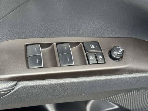 Used 2024 Toyota Camry XSE FWD image 18