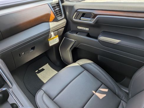 New 2026 GMC Sierra 1500 Denali w/ Technology Package RWD image 16