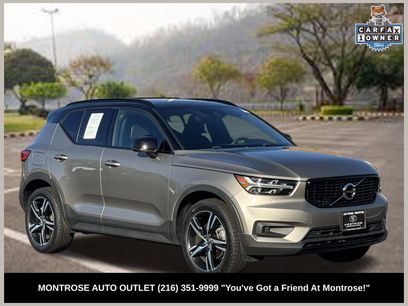 Used 2022 Volvo XC40 T5 R-Design w/ Climate Package