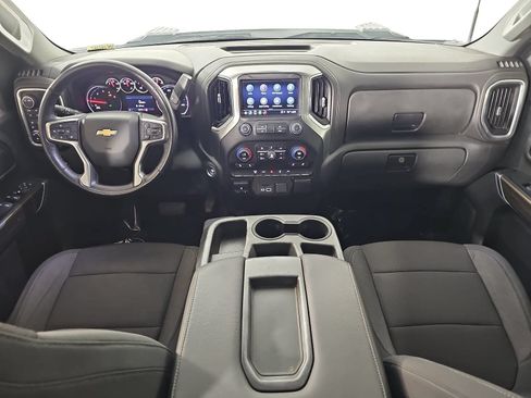 Used 2022 Chevrolet Silverado 3500 LT w/ Convenience Package AWD/4WD image 11