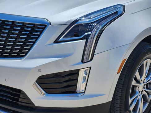 Used 2022 Cadillac XT5 Premium Luxury FWD image 9
